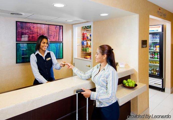 Value Suites Extended Stay - St Louis 马里兰高地 外观 照片
