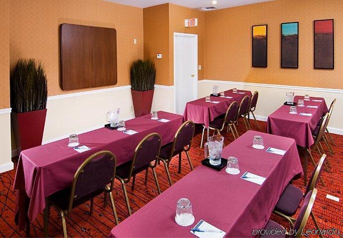 Value Suites Extended Stay - St Louis 马里兰高地 外观 照片