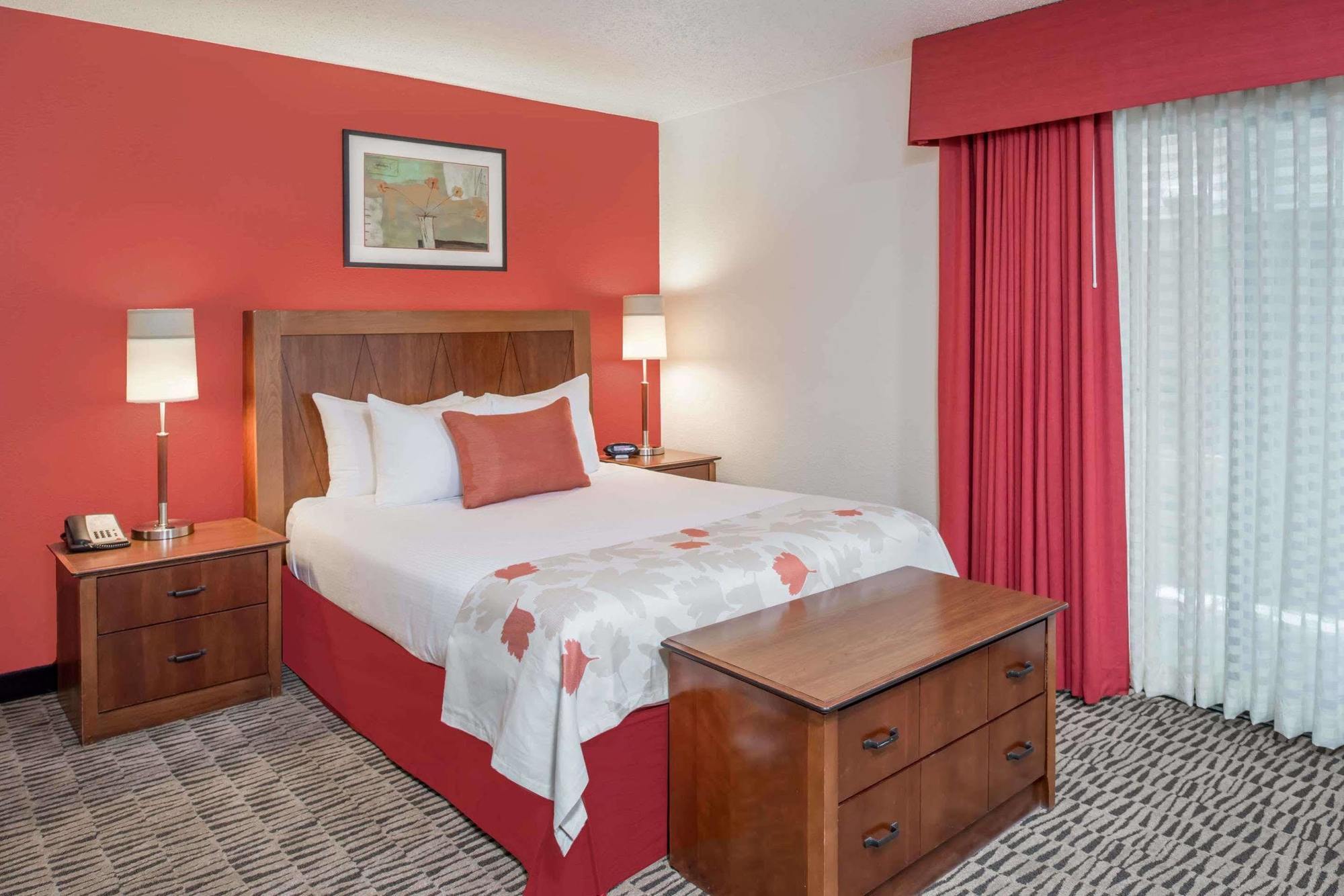 Value Suites Extended Stay - St Louis 马里兰高地 外观 照片